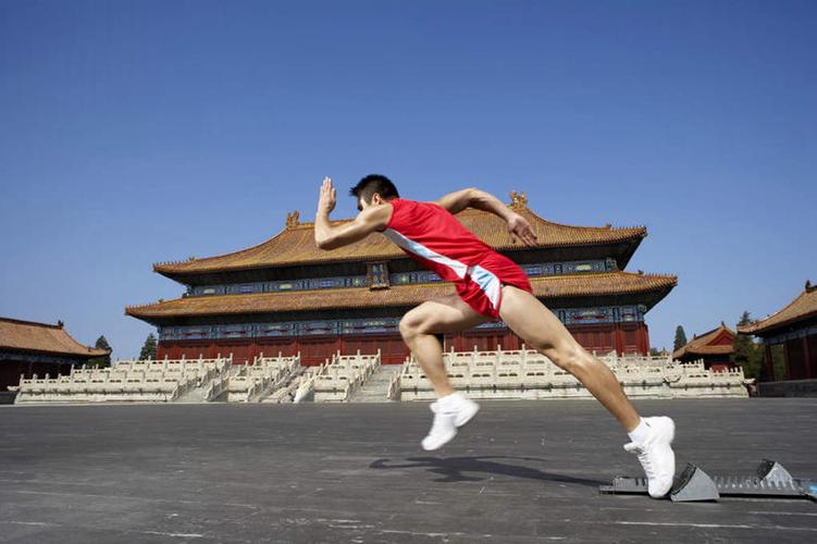 上還是場下